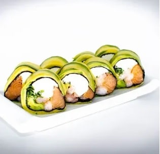 ORIENTAL AVOCADO SAKE 8 PIEZAS